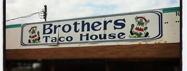 Brothers Tacos is one of Locais salvos de Mirinha★.