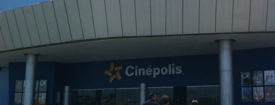 Cinépolis is one of Tempat yang Disukai Leonel.