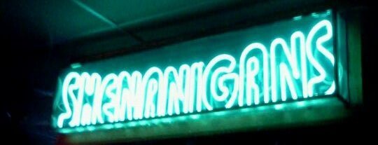 Shenanigans Sports Pub is one of Posti che sono piaciuti a Domma.