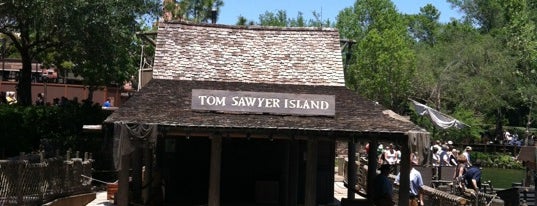 Frontierland is one of Walt Disney World - Magic Kingdom.