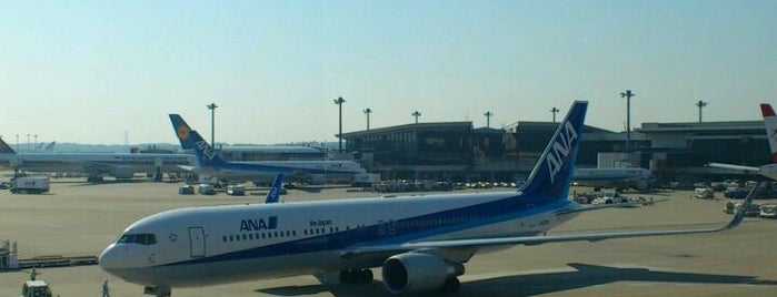 Narita International Airport (NRT) is one of Airports Touch & Go.
