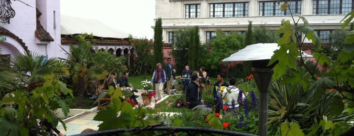 Kensington Roof Gardens is one of Tempat yang Disimpan Manolo.