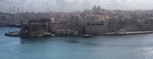 Grand Harbour | Port of Valletta | Il-Port il-Kbir is one of Mehmet Korayさんのお気に入りスポット.