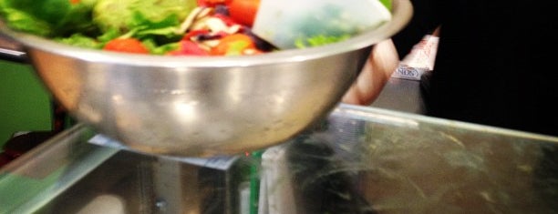 Just Salad is one of JoNeZEE: сохраненные места.