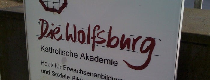 Die Wolfsburg is one of Ruhr West.