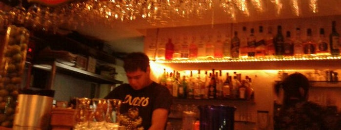 Lateral Bar is one of Basilico Fer en Capital.