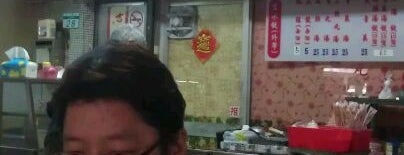 老王鍋貼店 is one of 偽花農午食烈濕特.