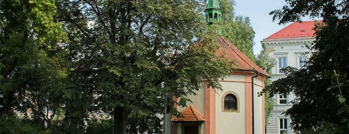 Kaple sv. Kříže is one of Poznej Holešov.