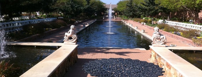 Clark Gardens is one of The Daytripper's Mineral Wells.