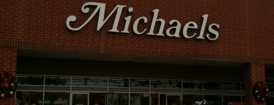 Michaels is one of สถานที่ที่ Mitchell ถูกใจ.