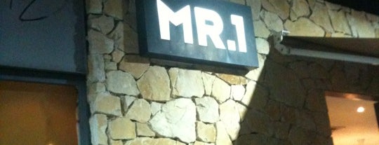 Restaurante MR.1 is one of Restaurantes.