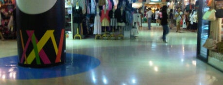 Union Mall is one of Shopping: FindYourStuffInBangkok.