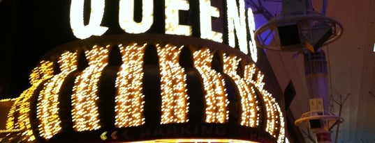 Four Queens Hotel & Casino is one of Pammii's Been There/Done That.