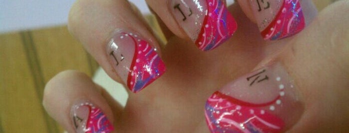 U. S. Nails is one of La-Ticaさんのお気に入りスポット.