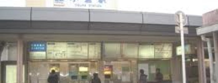 Ogura Station (B10) is one of 近鉄京都線.