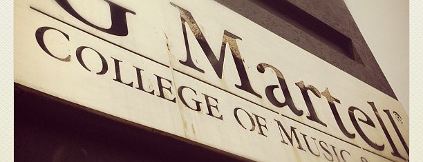 G Martell College of Music Technology & Audio is one of สถานที่ที่ Alejandro ถูกใจ.