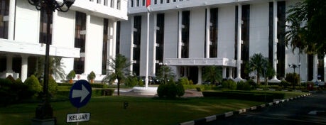 Sekretariat Kabinet RI is one of Jakarta Govermment.