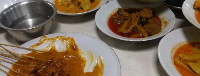 RM Sederhana is one of Tempat Makan Siang.