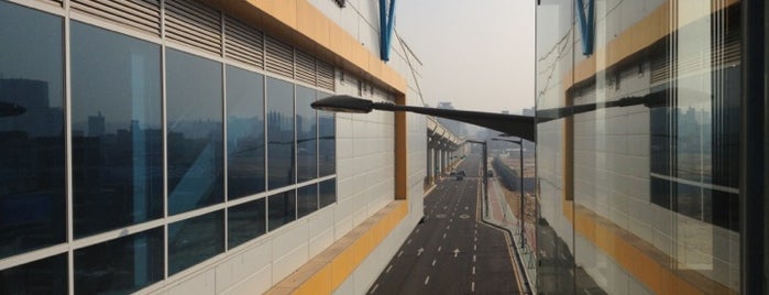 ホンソン駅 is one of 의정부 경전철 (Uijeongbu LRT).