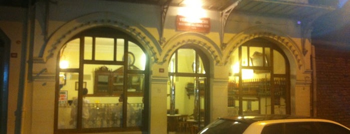 Vefa Bozacısı is one of İstanbul'daki akşam yemeği mekanları.