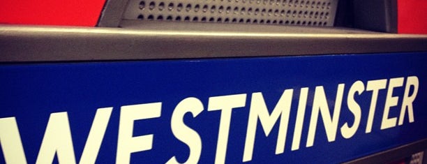 Métro Westminster is one of Jubilee Line.