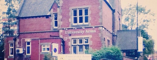 University Arms is one of สถานที่ที่ Carl ถูกใจ.