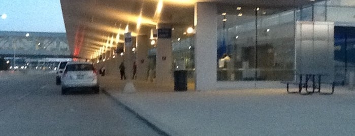 Evans Terminal is one of Locais curtidos por Bill.
