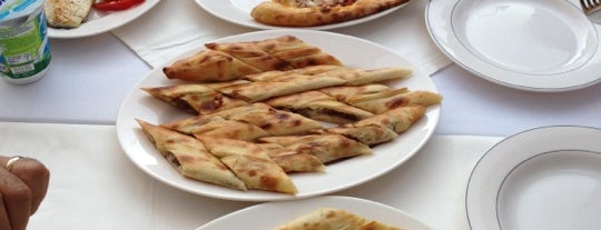 Gülhan Restaurant is one of Aydın'ın Kaydettiği Mekanlar.