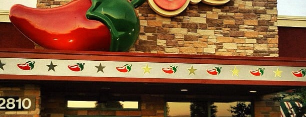 Chili's Grill & Bar is one of Lugares favoritos de Julie.