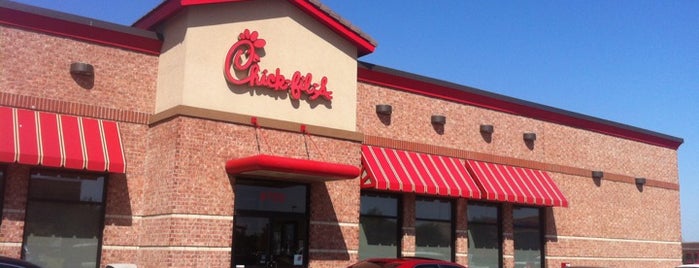 Chick-fil-A is one of Lugares favoritos de Danielle.