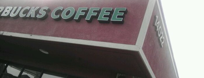 Starbucks is one of Tempat yang Disimpan KENDRICK.