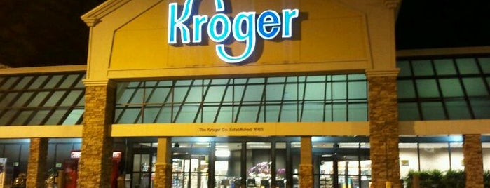 Kroger is one of Locais curtidos por Scott.