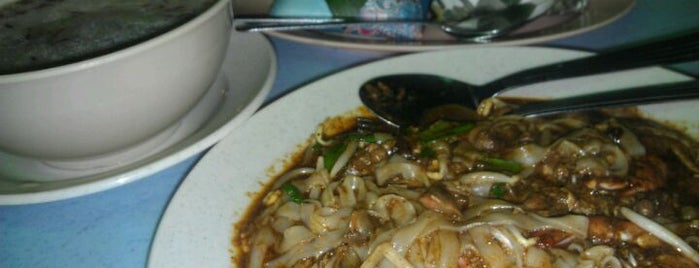 Butterworth Char Kuey Teow & Kuey Teow Kerang is one of KL.