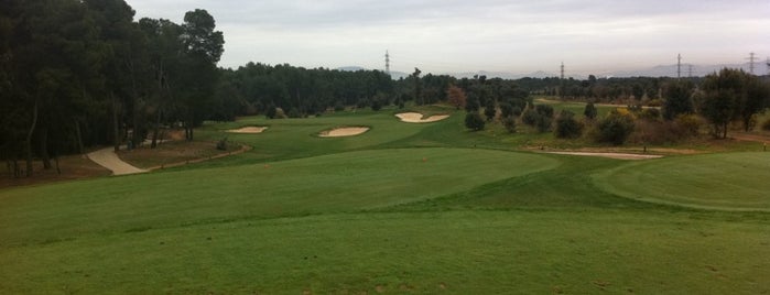 Real Club de Golf El Prat is one of Campos de Golf en España.