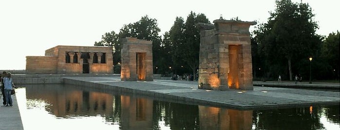 Templo de Debod is one of Por hacer en Madrid.