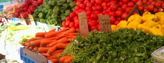 Haymarket Square Farmer's Market is one of BUcket List.