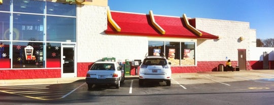 McDonald's is one of Tempat yang Disukai Jeremy.
