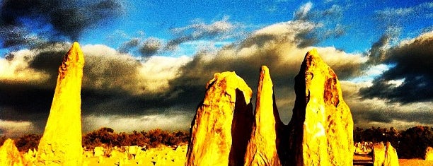 Pinnacles Desert is one of Andreas 님이 좋아한 장소.