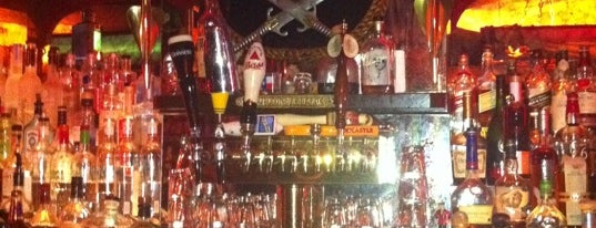 Redwood Bar & Grill is one of Beer-o-clock in DTLA.