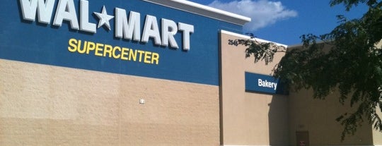 Walmart Supercenter is one of สถานที่ที่ Mary Hobb ถูกใจ.