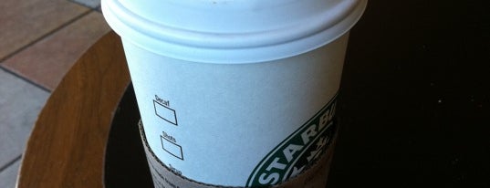 Starbucks is one of Posti che sono piaciuti a Krys.