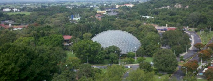 Centro Vacacional Oaxtepec is one of สถานที่ที่ (anónimo)® ⚡️ ถูกใจ.