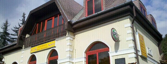 Nefrit Chinese Restaurant is one of hol egyek-igyak_ÁZSIA-KELET.