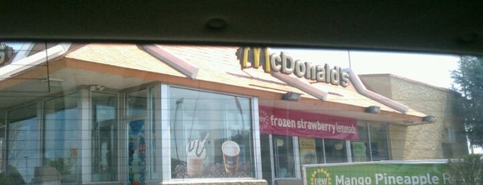 McDonald's is one of Lugares favoritos de Thomas.