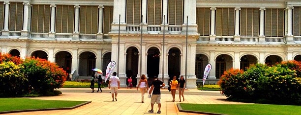 Istana Park is one of SINGAPORE.