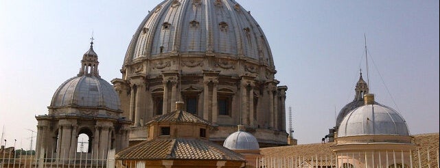 Basílica de San Pedro is one of Roma.
