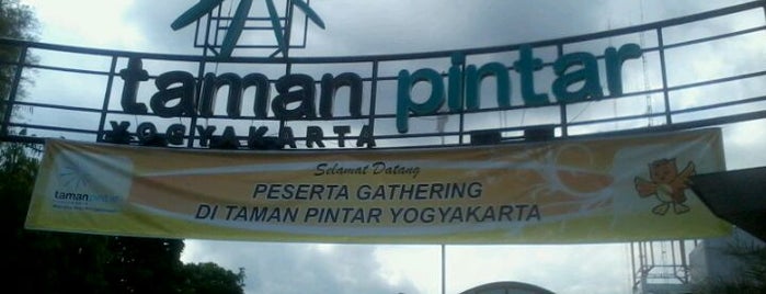 Taman Pintar is one of LOVELY yogyakarta <3.
