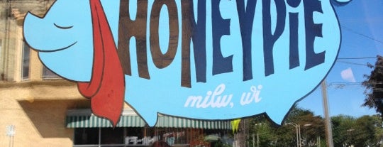 Honeypie Cafe is one of สถานที่ที่บันทึกไว้ของ Kimberly.