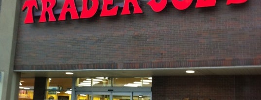 Trader Joe's is one of Aprilさんのお気に入りスポット.