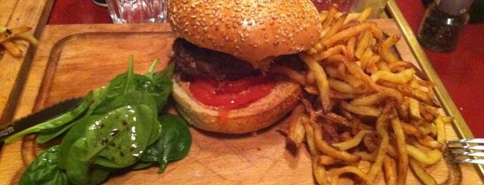 Les Athlètes is one of OMB - Oh My Burger !.